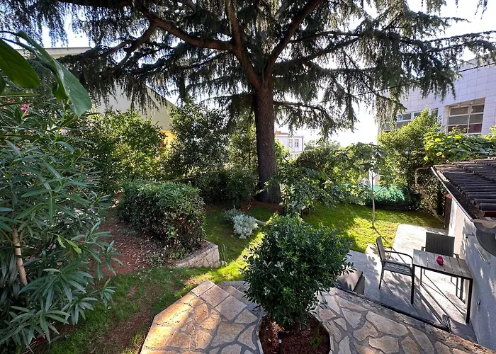 Lux In Downtown * 普拉